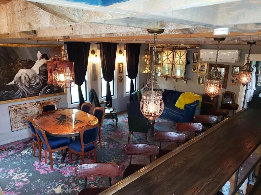 Cedar Oaks Inn Llc ديكينسون المظهر الخارجي الصورة